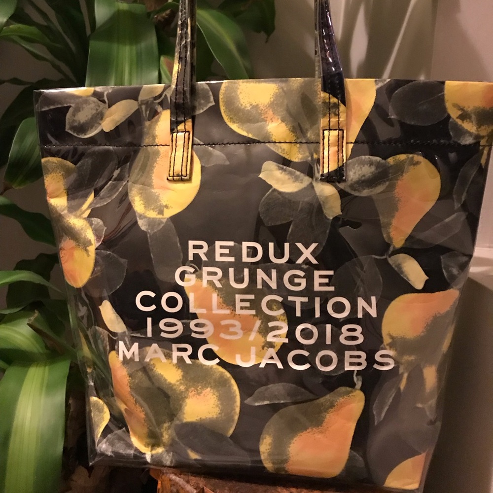 Small Fruit Tote